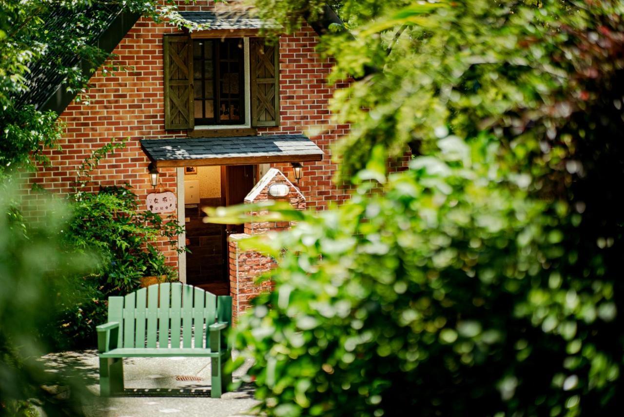 Olive Tree Village Guesthouse Nanzhuang Exterior photo